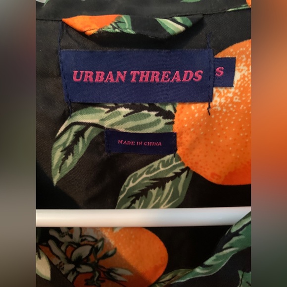 Orange Print Short Sleeve Button Up - Picture 4 of 5